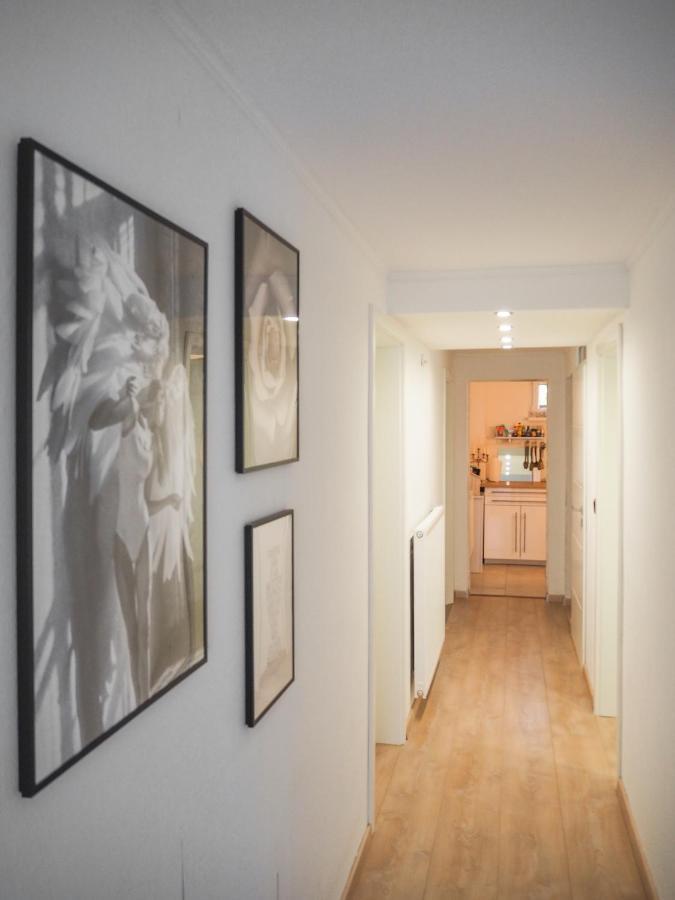 Stylische Wohnung In Ruhiger Lage, Sehr Messenah Laatzen Buitenkant foto